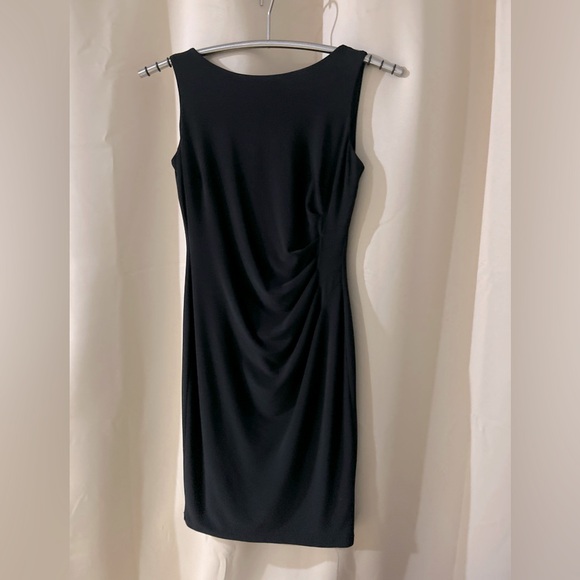 Anne Klein sleeveless black dress. Size 2. - Picture 1 of 6